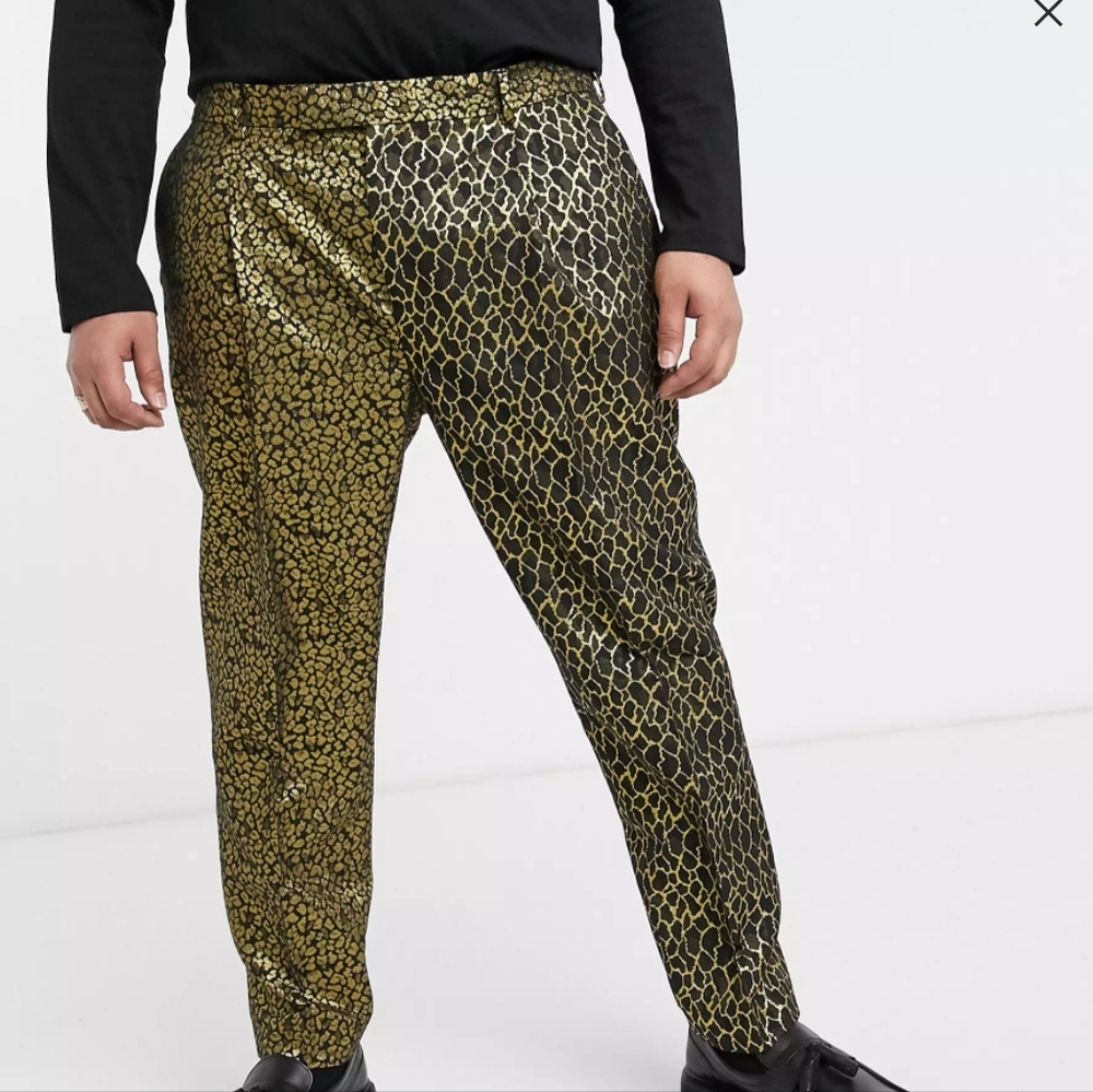 ASOS DESIGN PLUS SLIM CROP PANTS WITH HALF AND HALF ANIMAL JAQUARD IN BLACK
